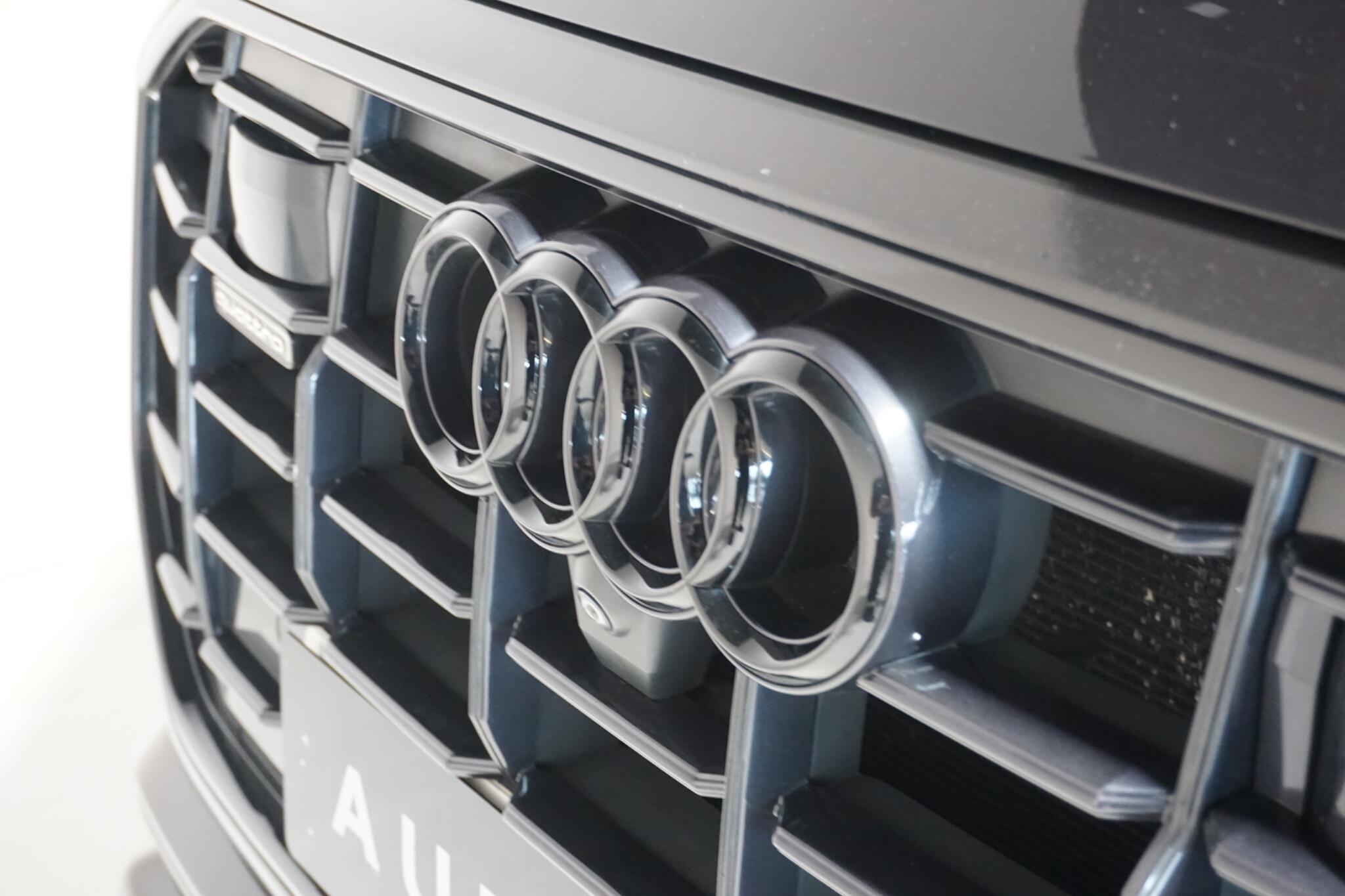 Audi Q8 3.0 TDI V6 50 S line SUV 5dr Diesel Tiptronic quattro Euro 6 (s/s) (286 ps)